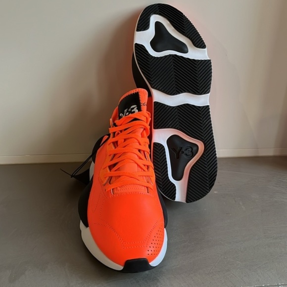 Y-3 Kaiwa Solar Orange Black Sneakers - Picture 5 of 12